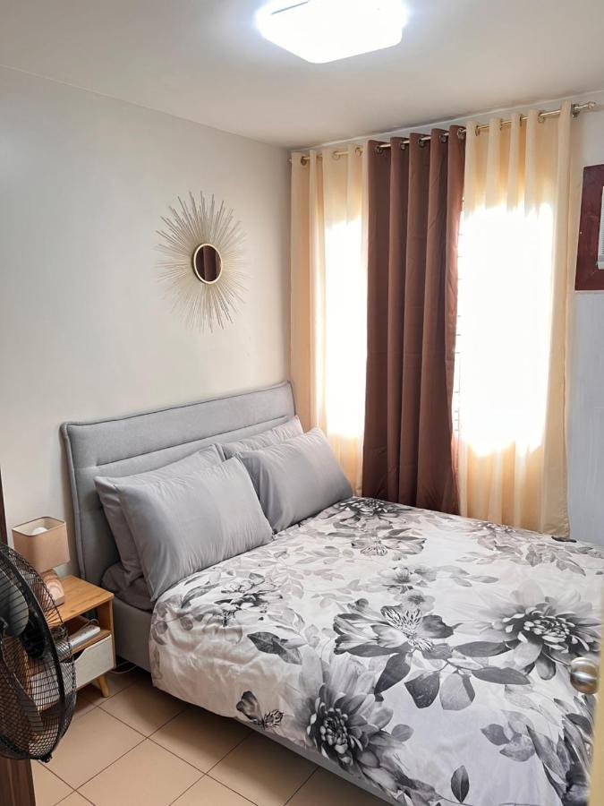 Apartment One Spatial Two Bedroom Unit With Pool And Gym Free Netflix And Wifi